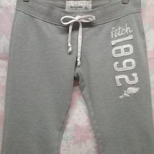 Abercrombie and Fitch girls sweatpants XL NWOT